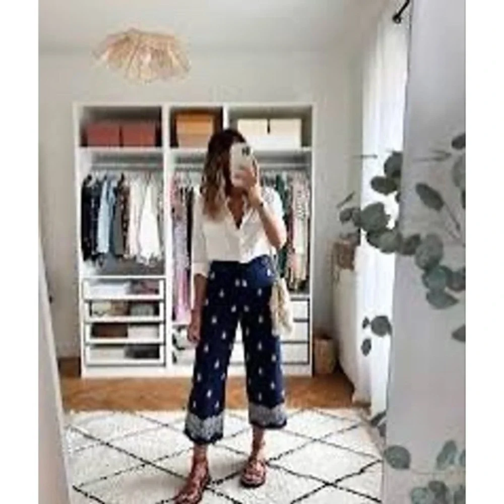 Zara Women Culottes‎ Small Navy Blue Embroidered Linen Blend High Rise Wide Leg